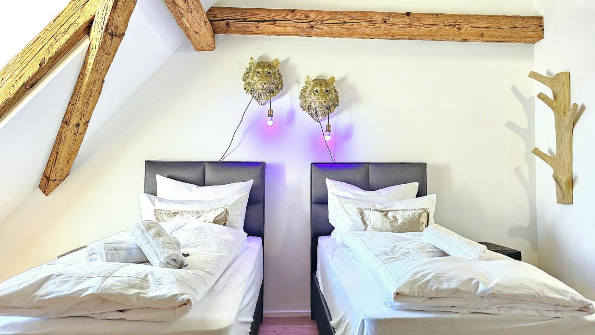 Wood World Luxury - Massage - Bergblick - Tranpolin- Parken Apartment Маркдорф Екстериор снимка
