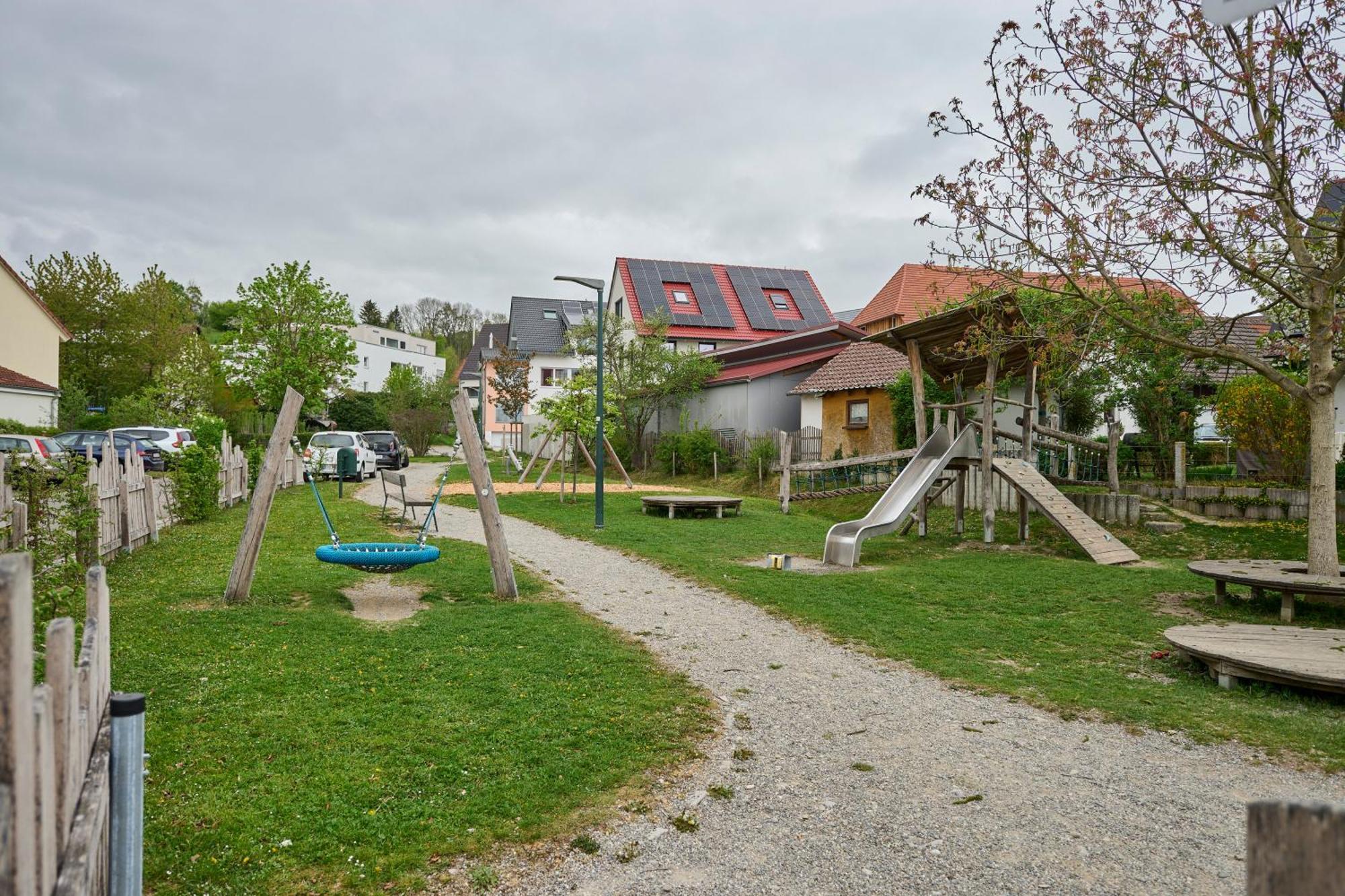Wood World Luxury - Massage - Bergblick - Tranpolin- Parken Apartment Маркдорф Екстериор снимка