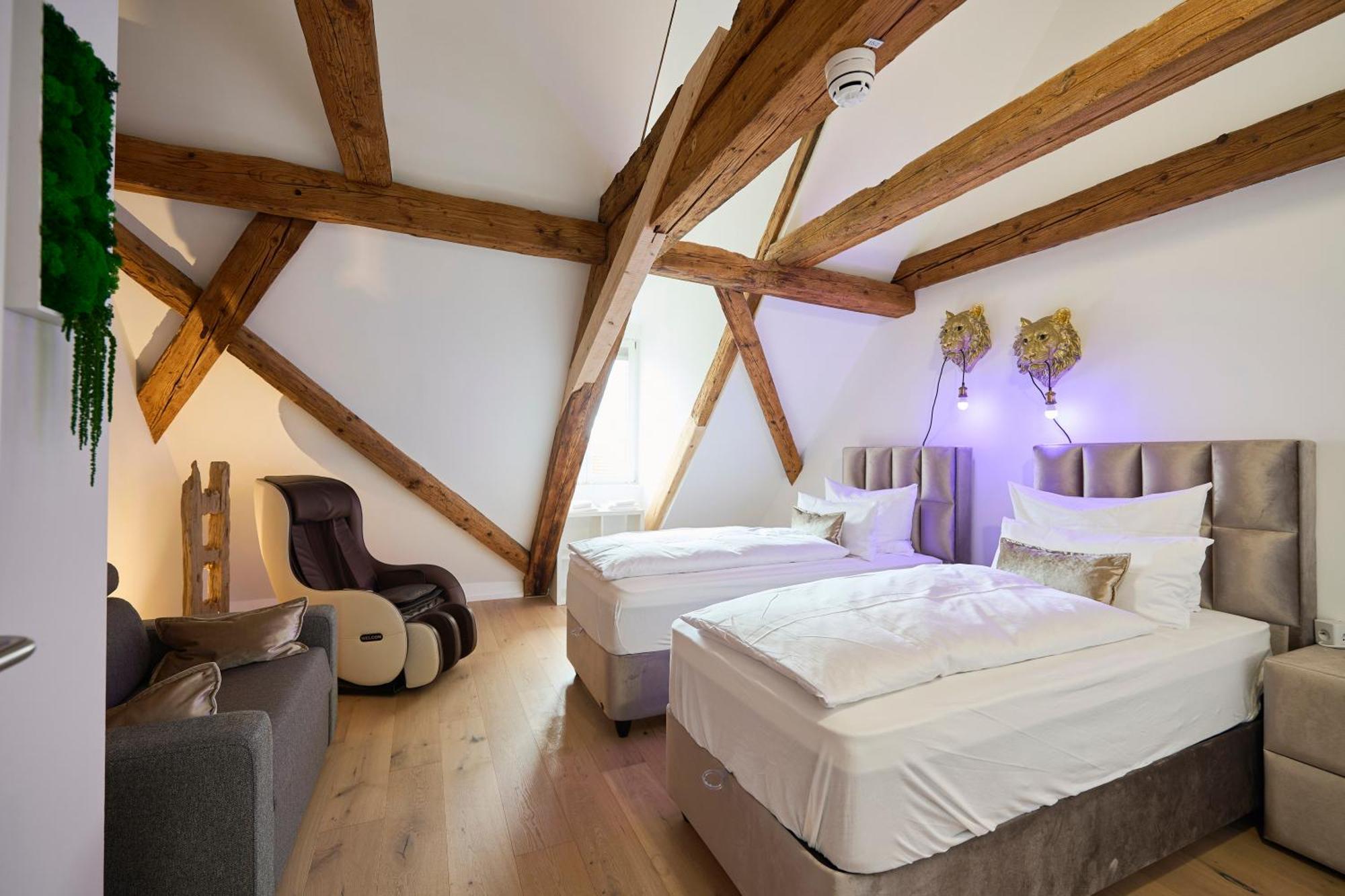 Wood World Luxury - Massage - Bergblick - Tranpolin- Parken Apartment Маркдорф Екстериор снимка