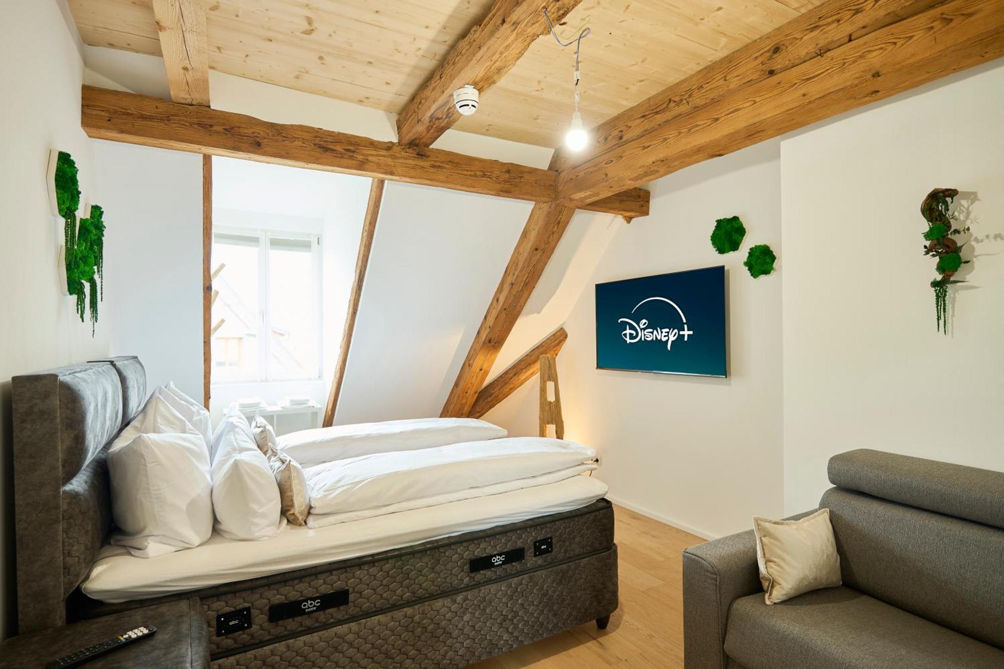 Wood World Luxury - Massage - Bergblick - Tranpolin- Parken Apartment Маркдорф Екстериор снимка